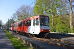 Ein Doppelzug der 4. Serie im neuen Diesign verlässt Bonn in Richtung Oberdollendorf.